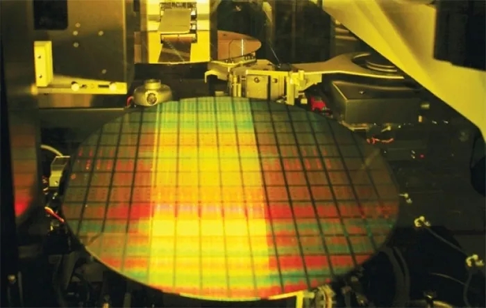 三星7nm LPP工藝來了，全球首發(fā)EUV光刻工藝